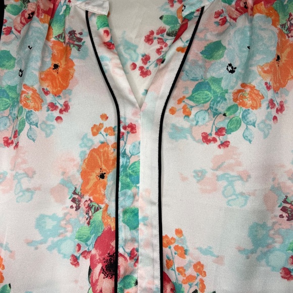 Ann Taylor Floral Sleeveless Top Lightweight Summer Size L - Picture 4 of 11